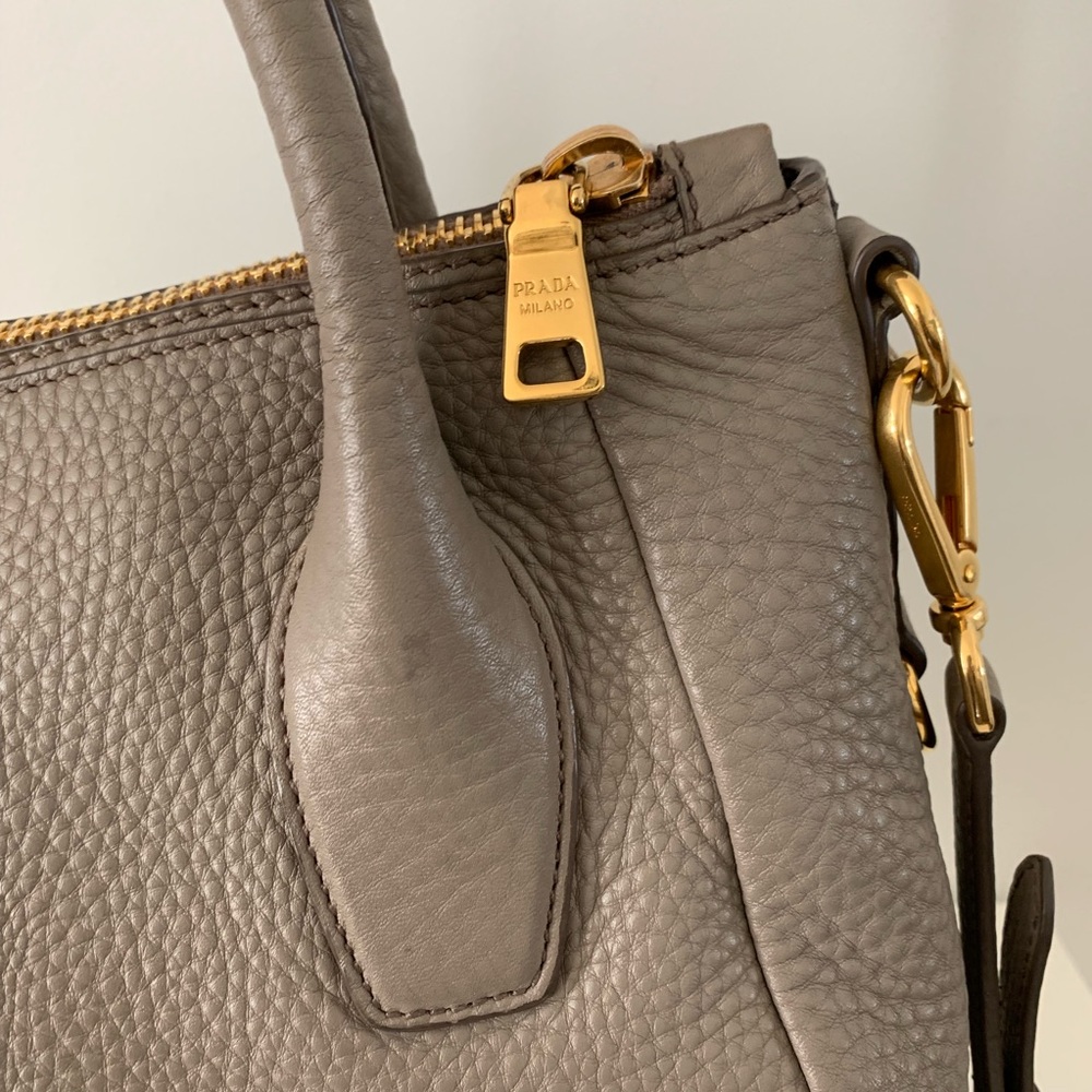 Prada Vitello Daino Sacca 2 Manici Leather Tote - Picture 6 of 8